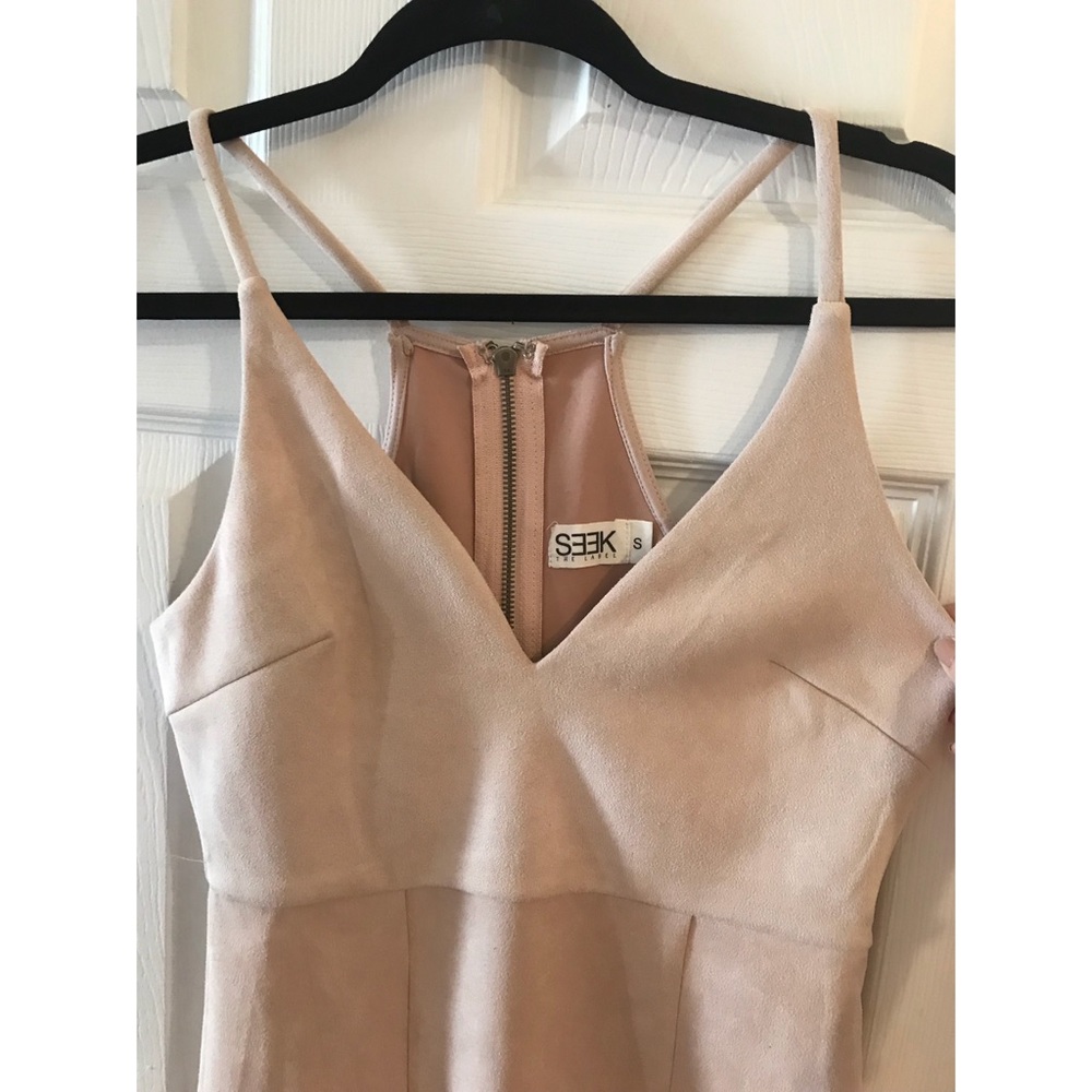 LF / SEEK Light Pink Microsuede Midi Dress - Picture 4 of 5
